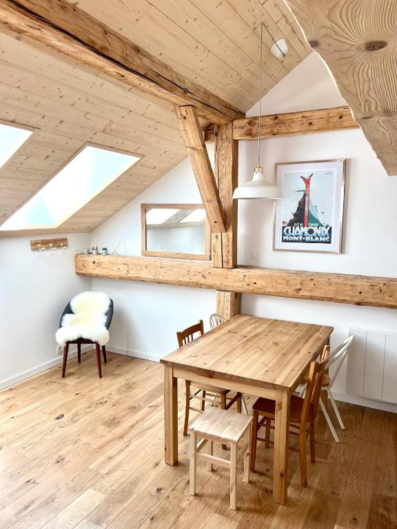 Triplex In The Heart Of Chamonix - 2