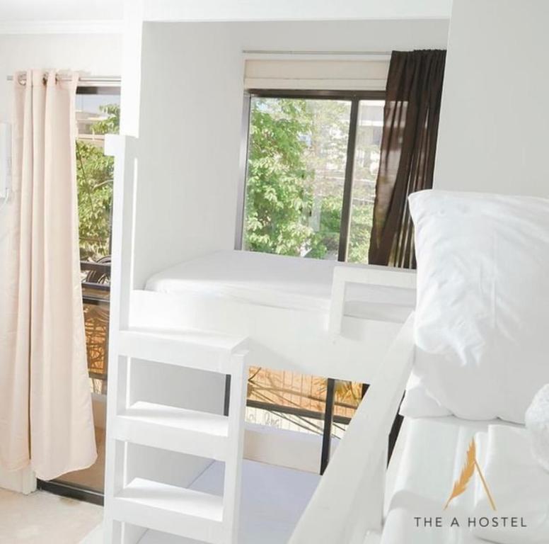 The A Hostel 8