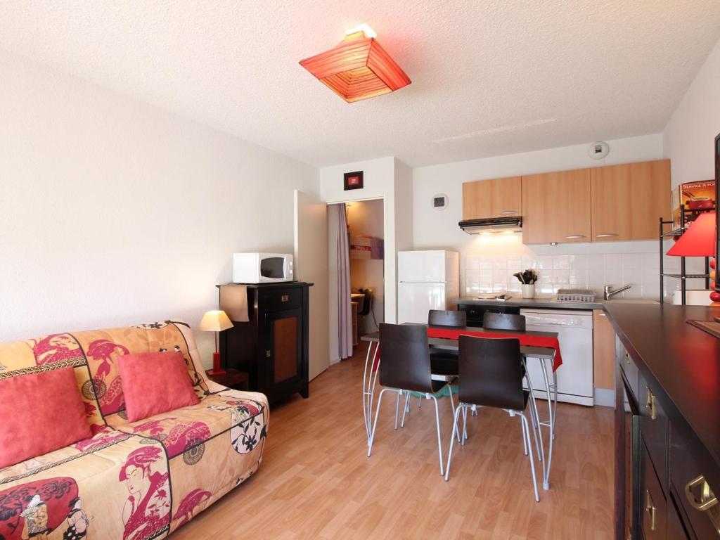 T3 avec terrasse, 2 parkings, au Mont-Dore - FR-1-608-235 - 2
