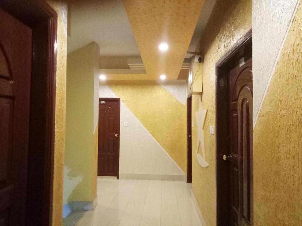 Shopnonir Hotel & Restaurant photo