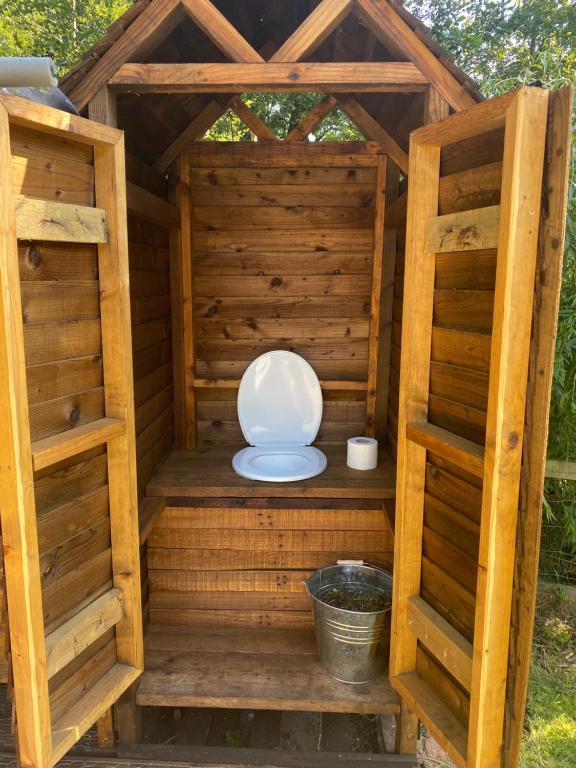 Kingfisher Cabin, Wild Escapes Wrenbury photo 8