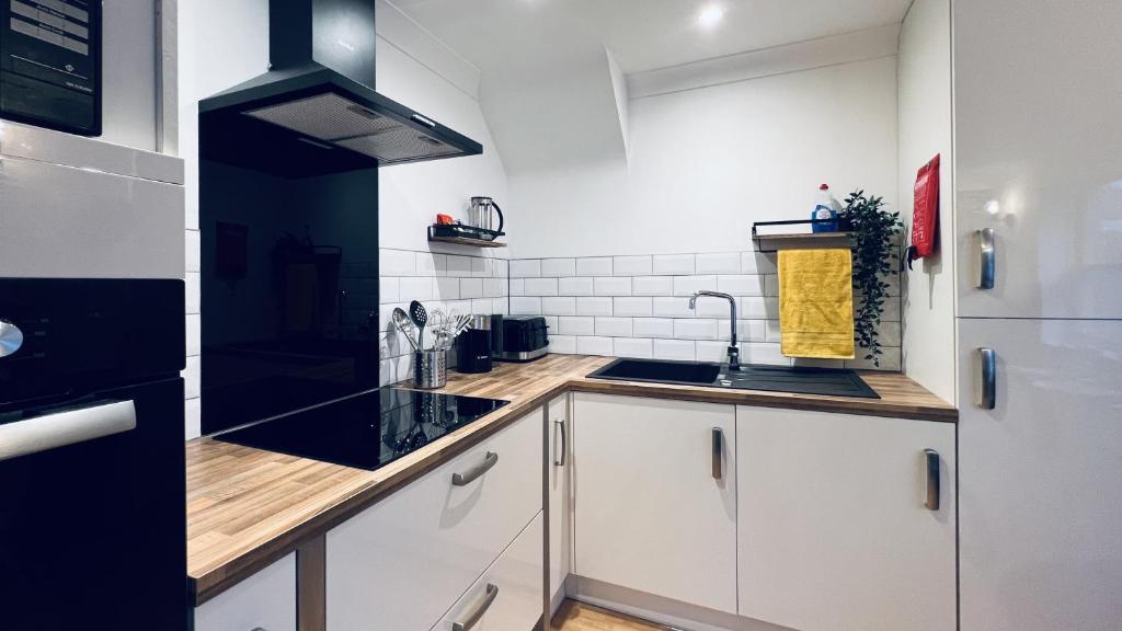 The Cottage - Cosy 1 bedroom, central location photo