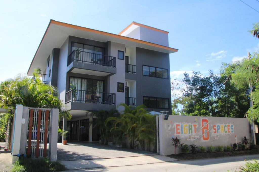 Eight spaces boutique hotel photo