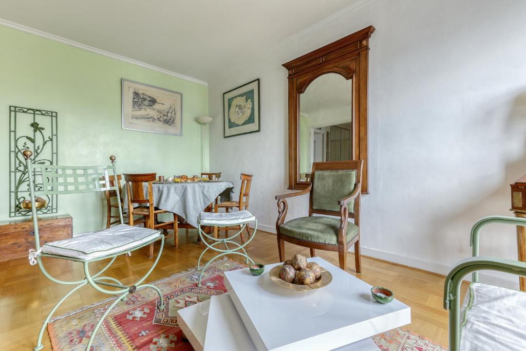 Large and Bright 2 Bdrs Flat with View - Paris 20 - 3