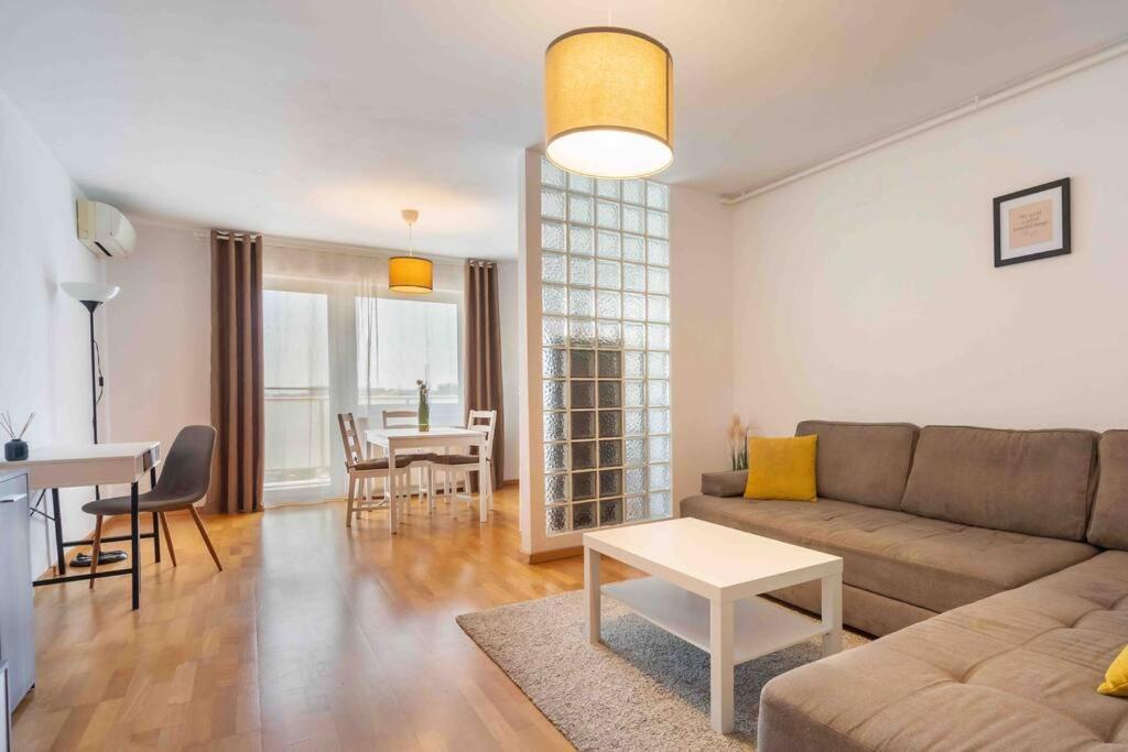 Perfect Studio with View and Undergound parking, Bukurešť