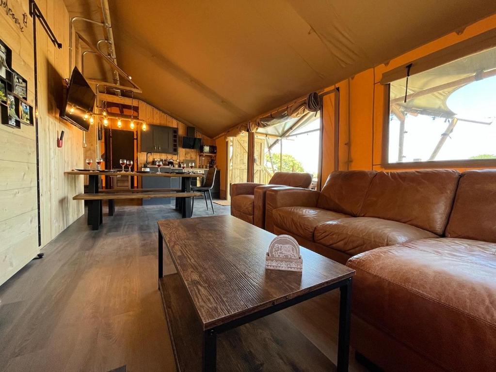 Jungle Book Safari Tent photo 2