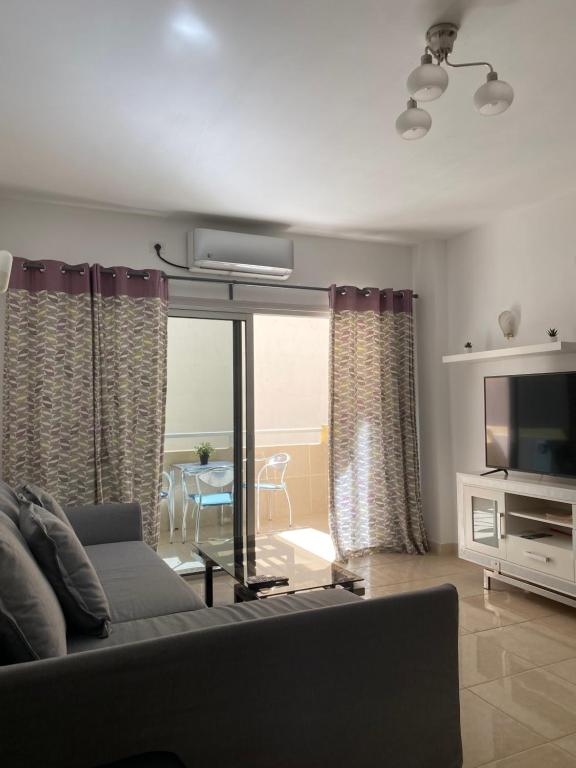 APARTAMENTO EN LOS CRISTIANOS - FREE WIFI - 4