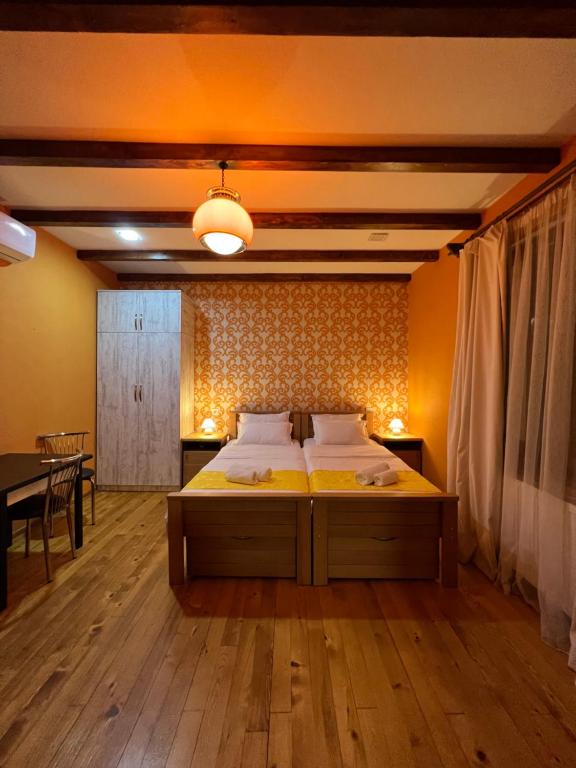 Borjomi Yellow Hotel photo