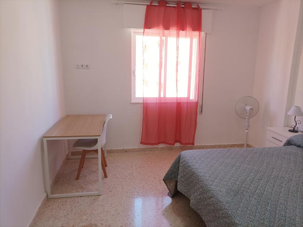 Duplex céntrico con piscina a 100m de la playa. - 5