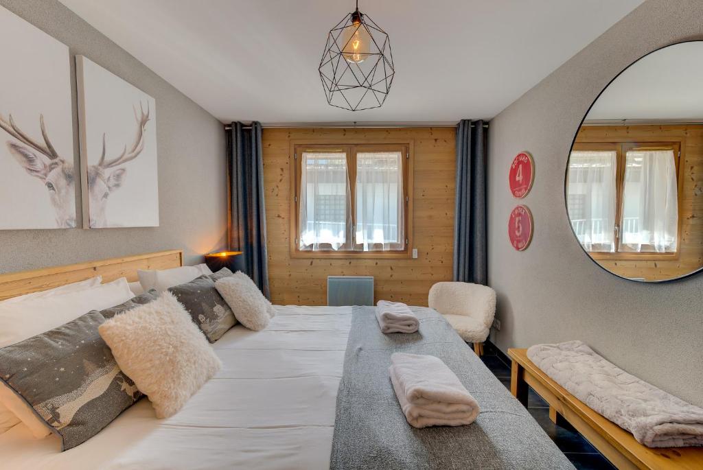 Apartment Aiguille de Chamonix, Alpes Agency, Central Chamonix, Sleeps 4 - 4