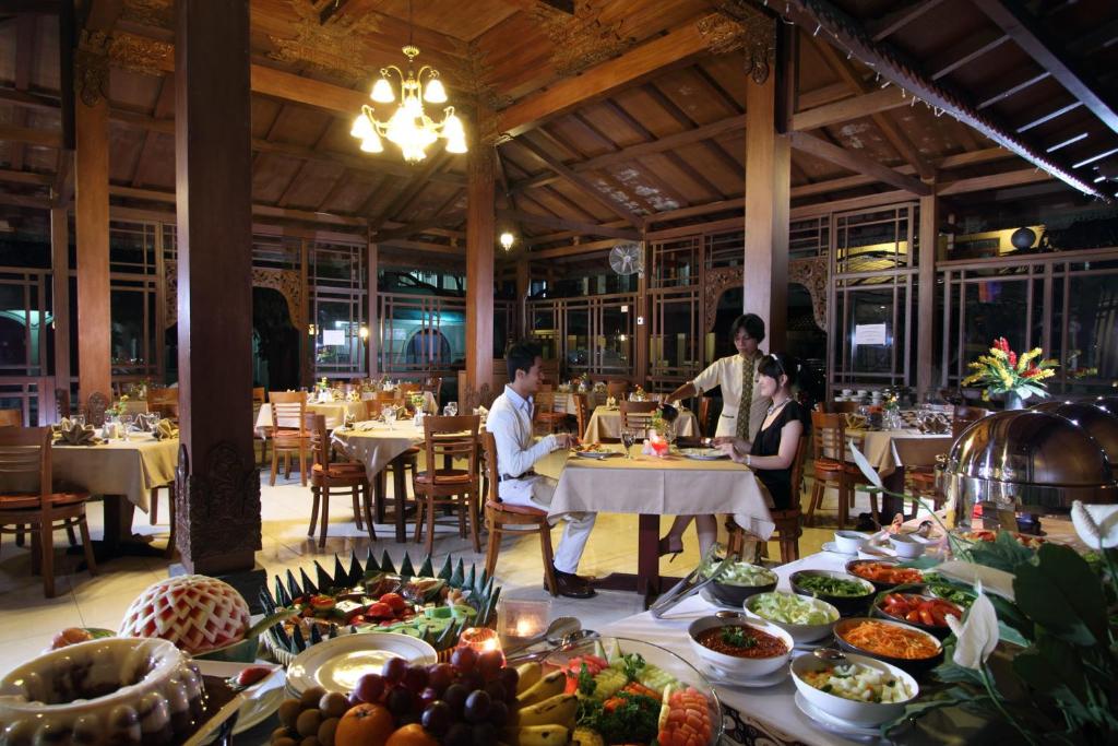 Cakra Kembang Hotel Yogyakarta