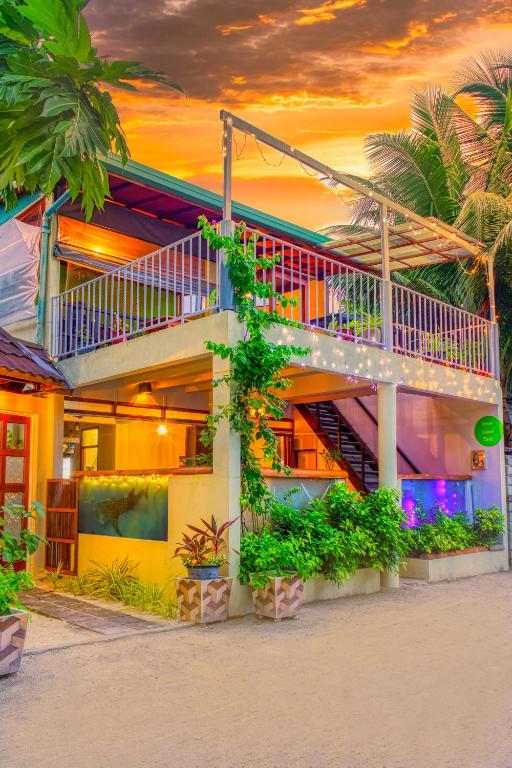 Green Leaf Guest House - Omadhoo — Hotel in Maldive Islands