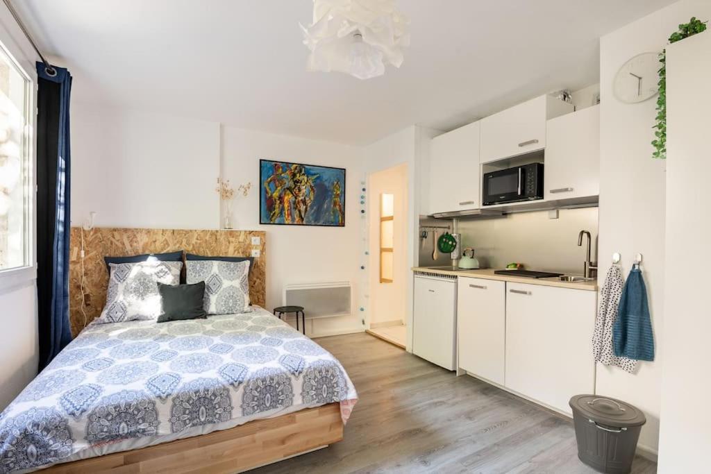 Studios avec parking, clim, balcon, proche tram - 2