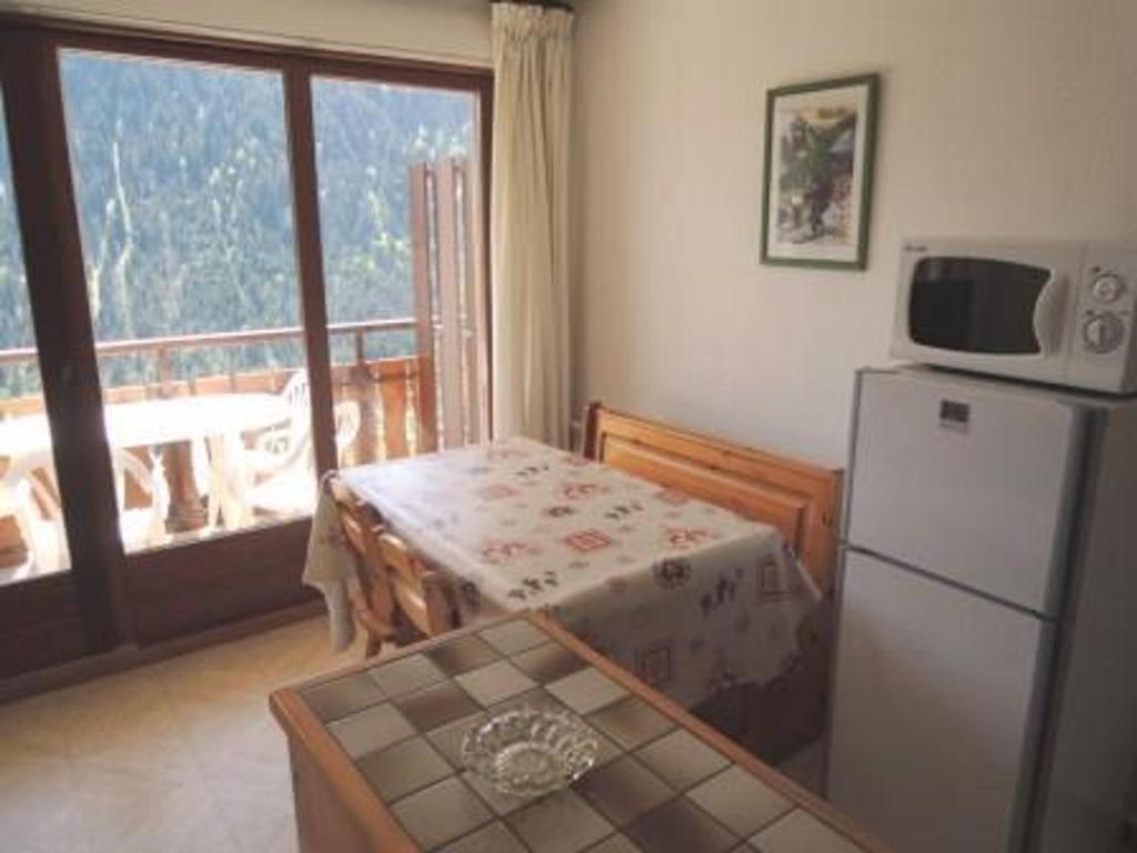 Appartement 4 pers avec balcon et parking à Châtel - FR-1-198-98 - 4
