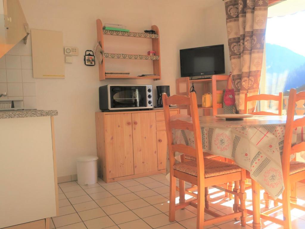 Studio cosy pour 4 personnes avec balcon et parking - FR-1-198-152 - 3