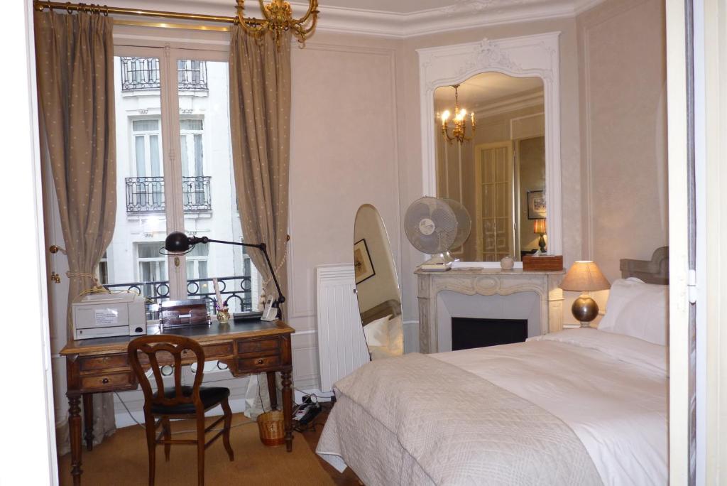 Prestigious 2 bedroom near Champs Elysées - 3