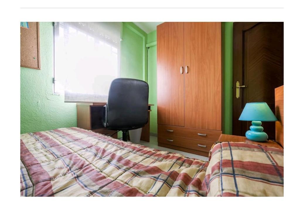 PISO CON BUENA RED WIFFI FIBRA ÓPTICA Alquiler de habitaciones - 4