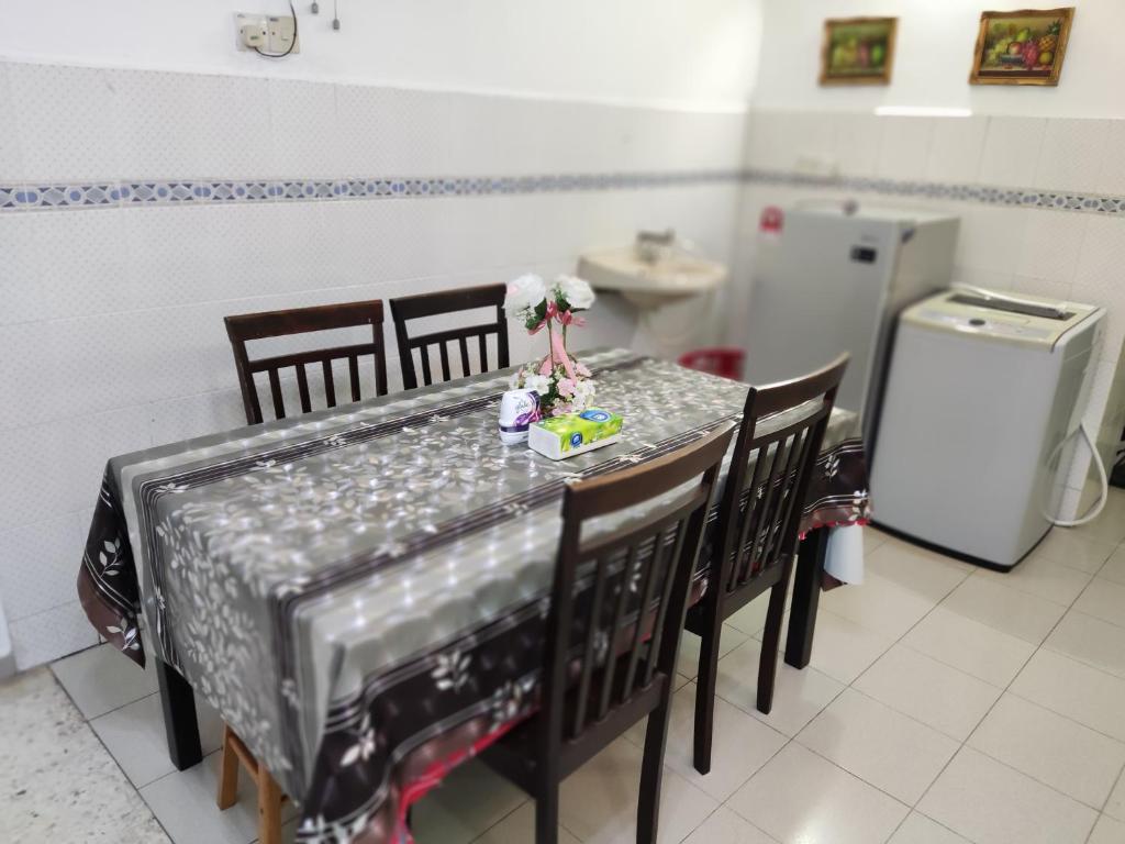 Homestay Bukit Saga, Ampang photo