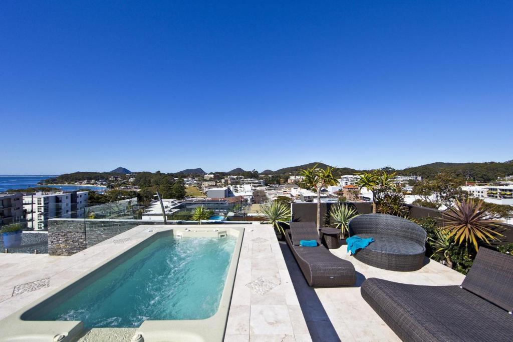 Penthouse Palace - Luxurious Harbourview Location photo