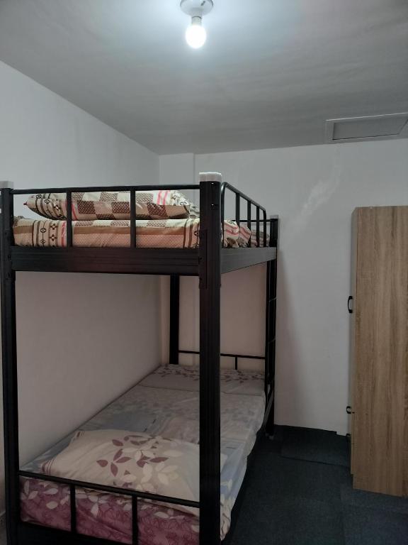 Eurich Furnished Unit 2 photo