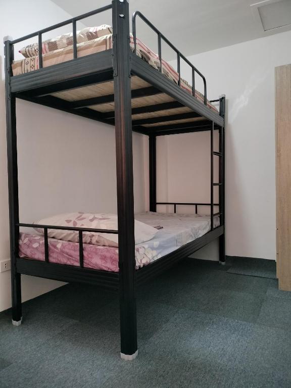 Eurich Furnished Unit 2 photo