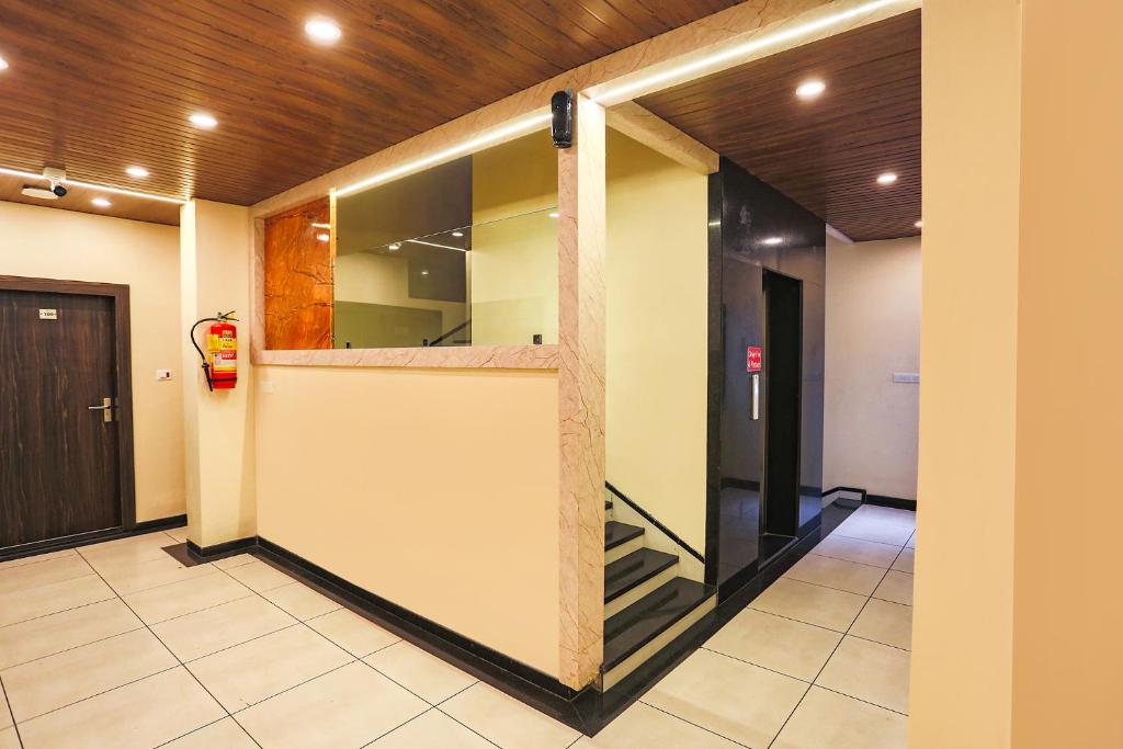 OYO 79964 Collection O Hotel Balaji Paradise photo