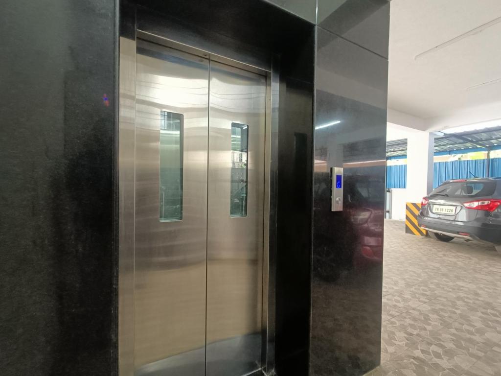 New Metro Serviced Apartment photo