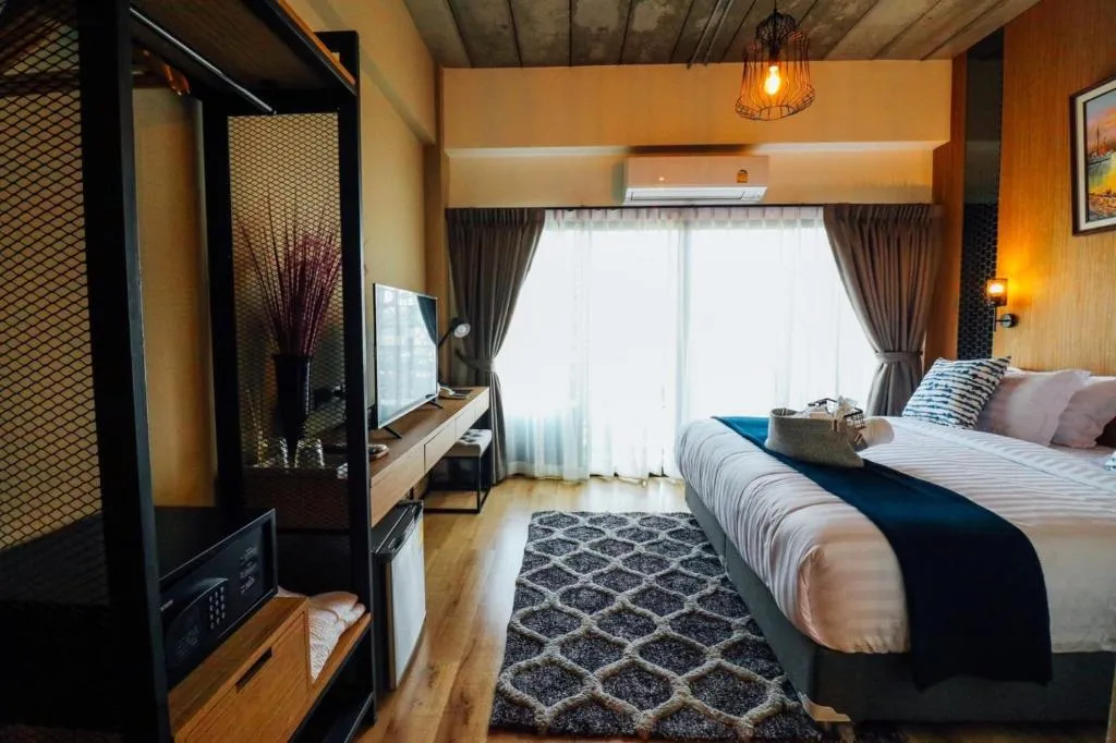 Tree​ for​ rest​ poshtel, hotel in Bangkok