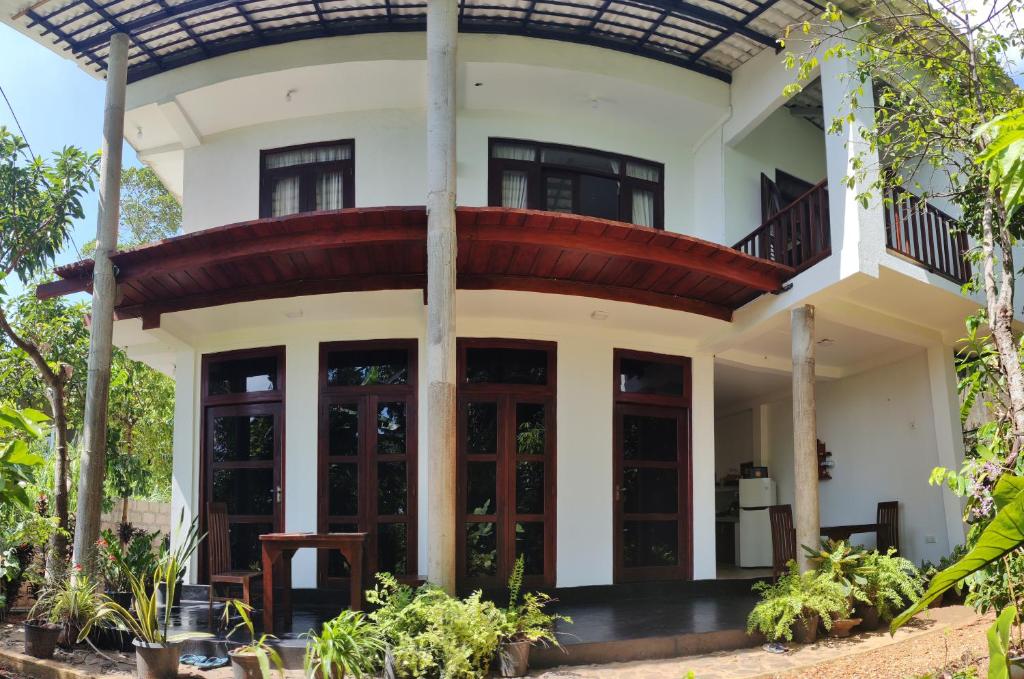 Arazo villa — Hotel in Unawatuna