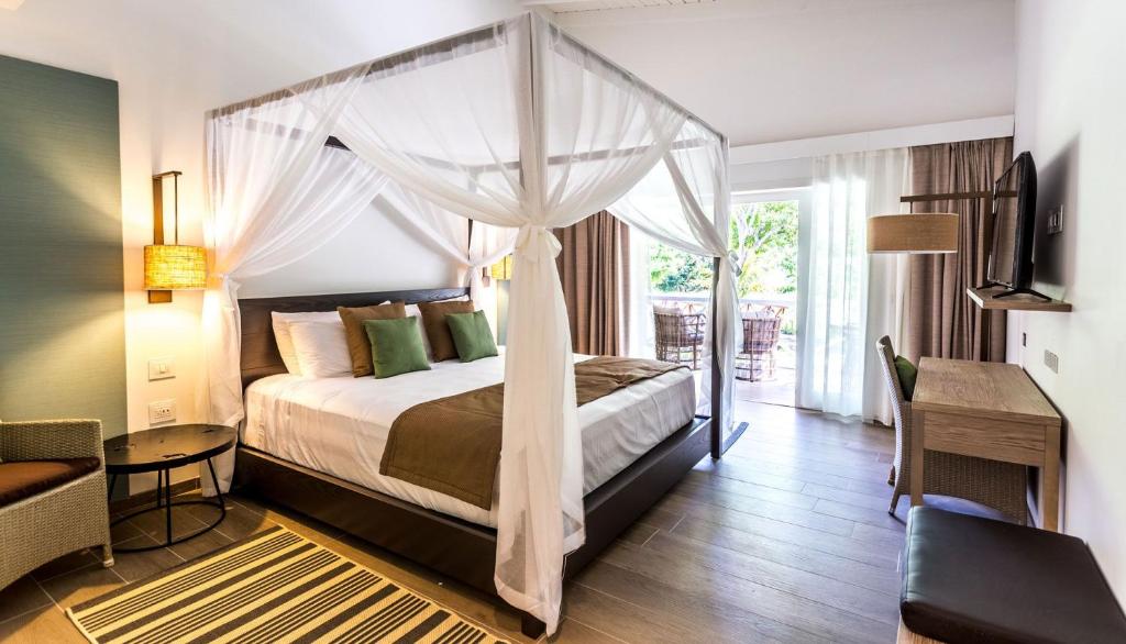 Wyndham Tortola BVI Lambert Beach Resort photo