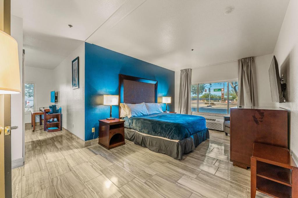 Metro Extended Stays - Tempe - Corner Studio, Tempe