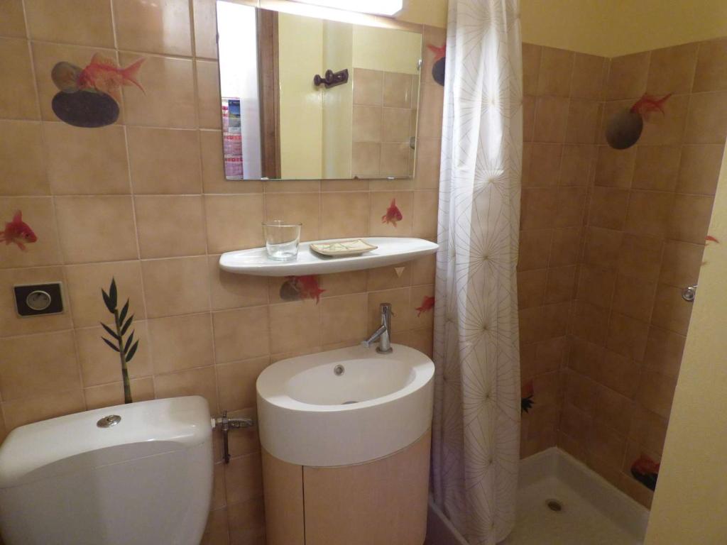 Joli studio, 4 pers, calme, proche commerces et remontées mécaniques, balcon, rénové - FR-1-458-171 - 5