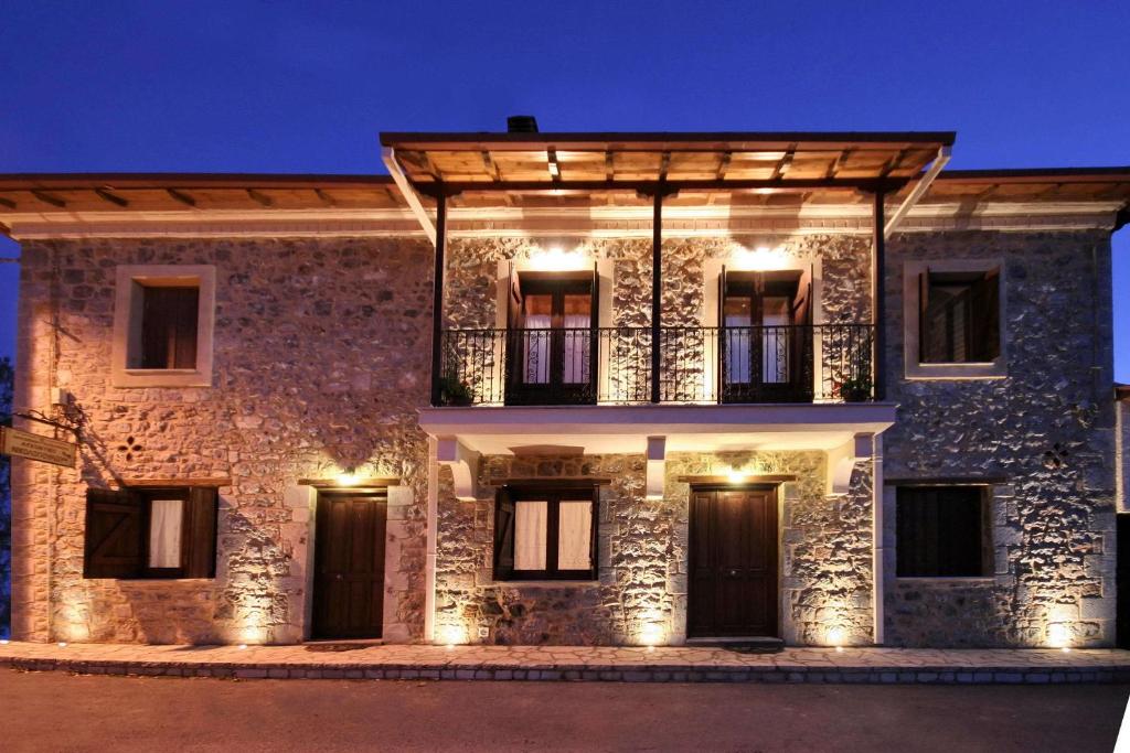 Archontiko Nikolopoulou — Hotel in Vitina