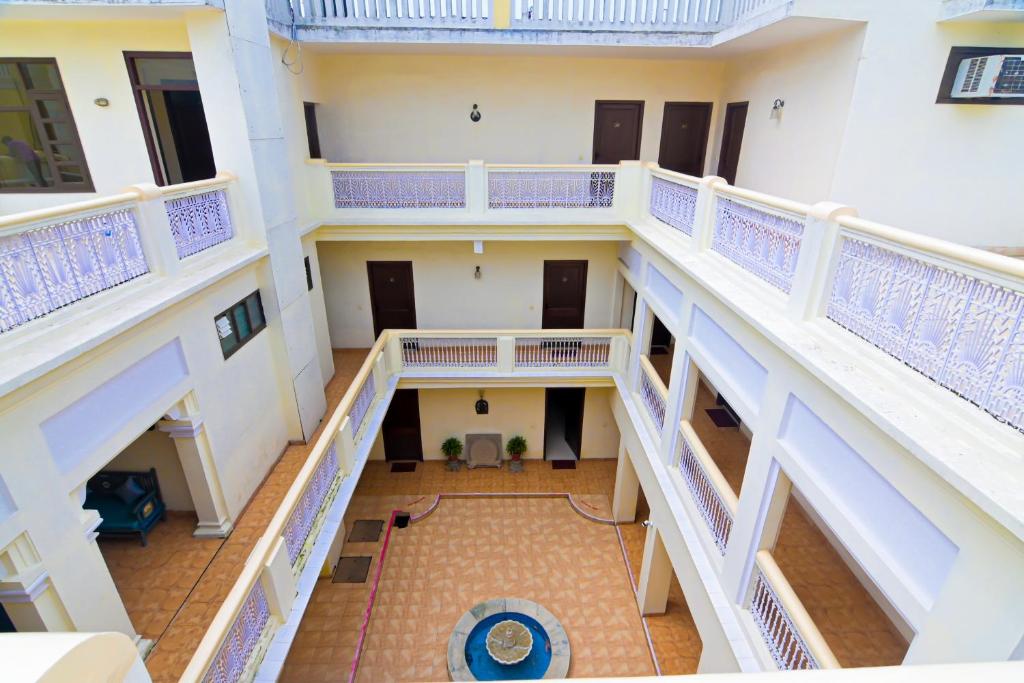 シングラウリ パレス ヘリテージ ホテル ワイダン (Singrauli Palace Heritage Hotel Waidhan)