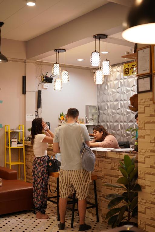 Chillax @Khaosk Hostel