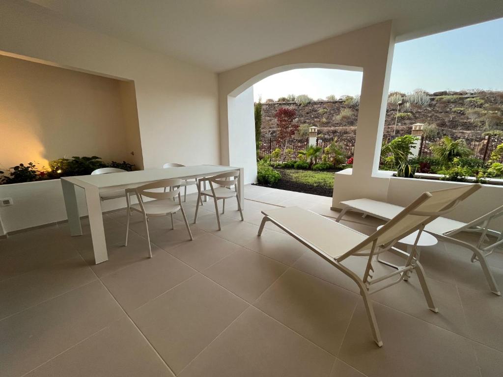 Cozy apartment with pools in Palm Mar - 2