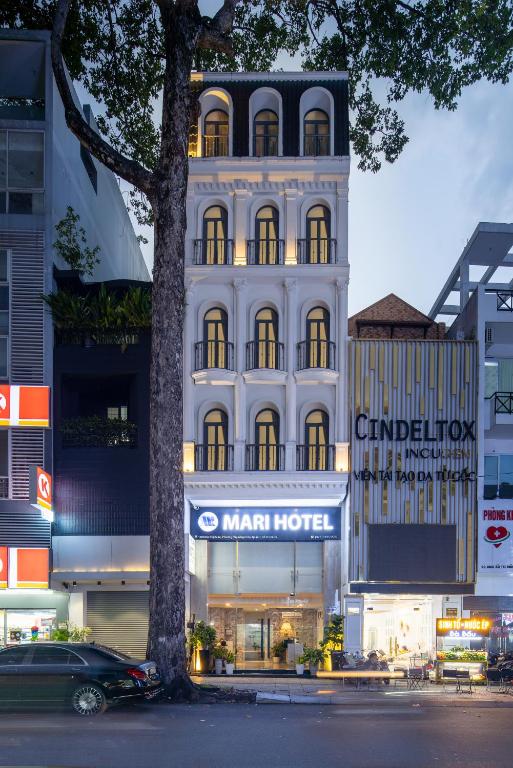 Mari Hotel By Connek photo