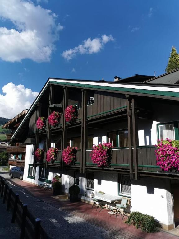 Haus am Bach - 1