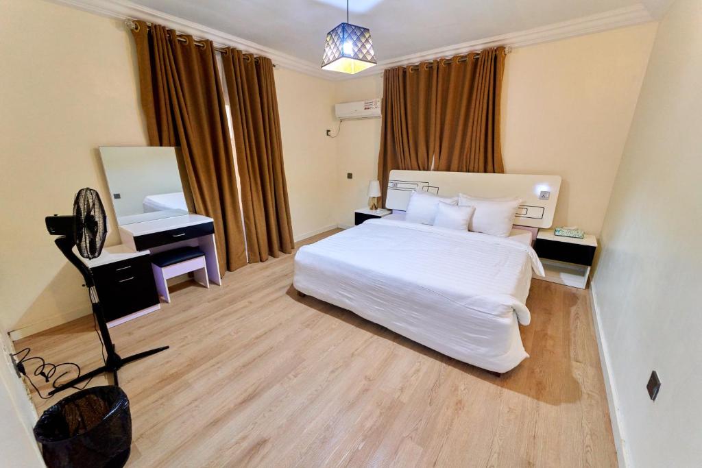Katamba Apartment — Hotel in Abuja