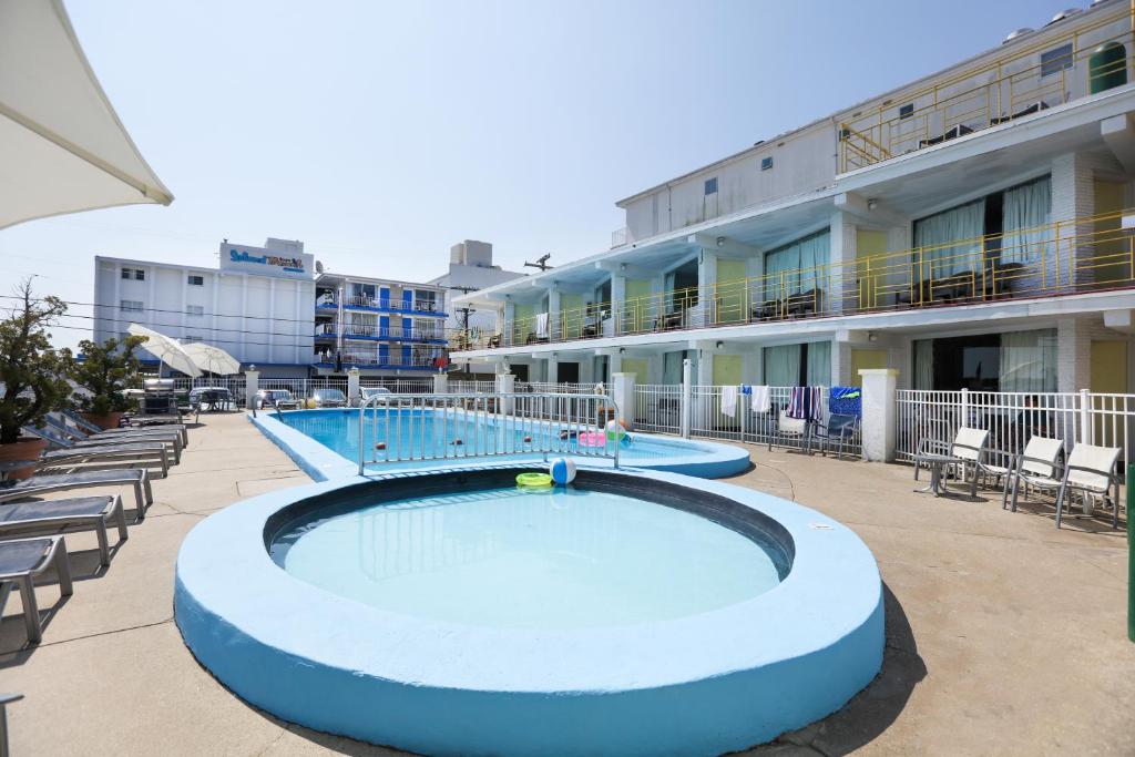 Viking Motel photo