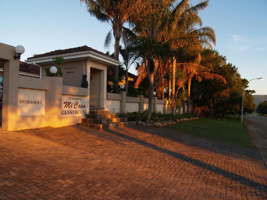 Mi Casa Guest House — Hotel in Uitenhage