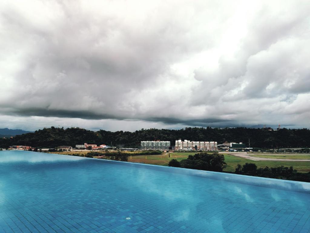 1 N 1 Suites By JC @ Aru Suites  photo