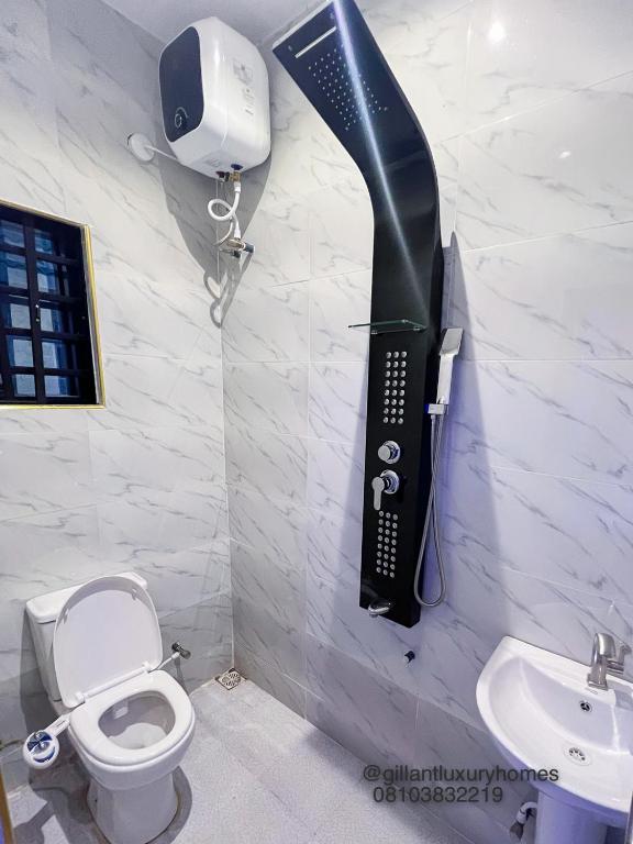 Gillant Luxury Homes photo