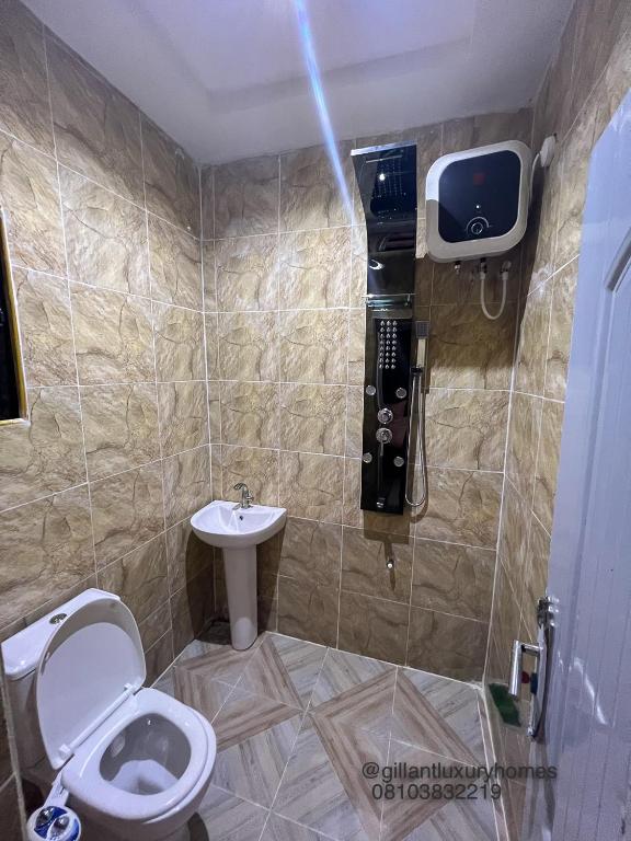 Gillant Luxury Homes photo