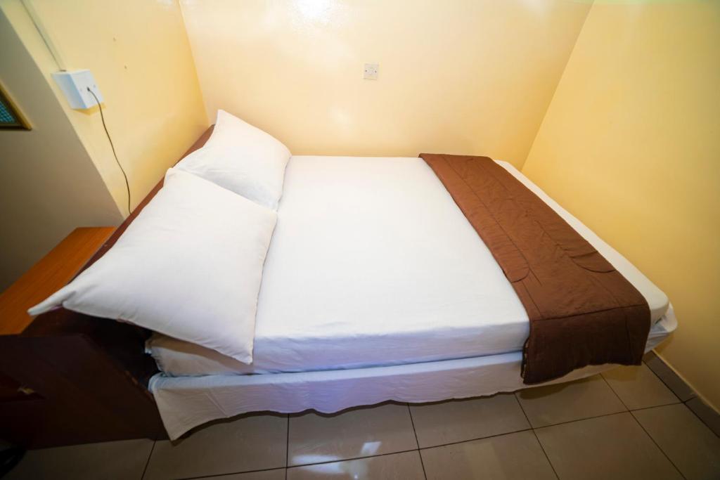 Bombay Hotel photo