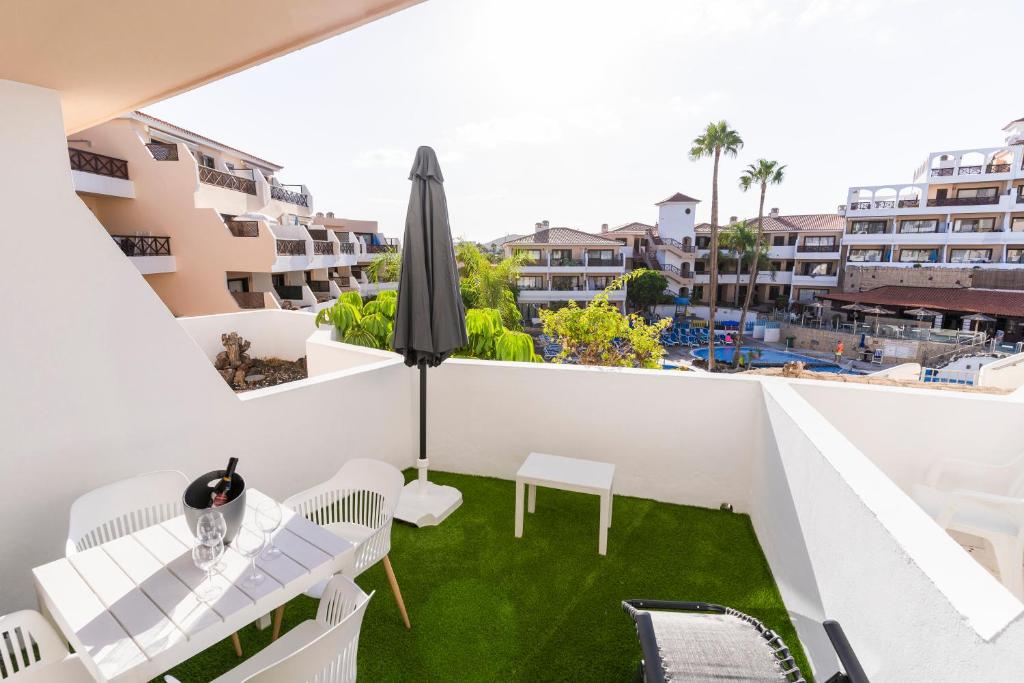 MAHI Vacation Home in Tenerife Sur - 2