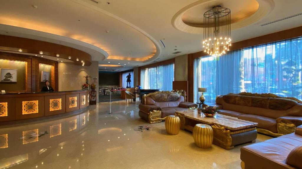 Lobby, Monarch Plaza Hotel in Taoyuan