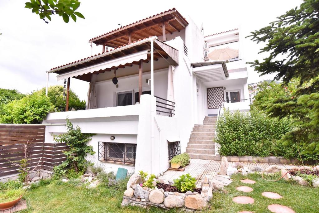 Fat Mermaid Seaside Villa photo