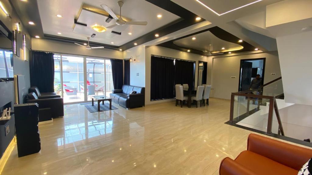 Jalanta Stays - Castle Royale 5BHK photo