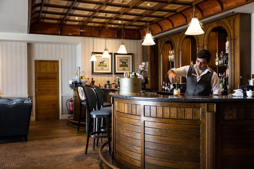 Pub/Hol